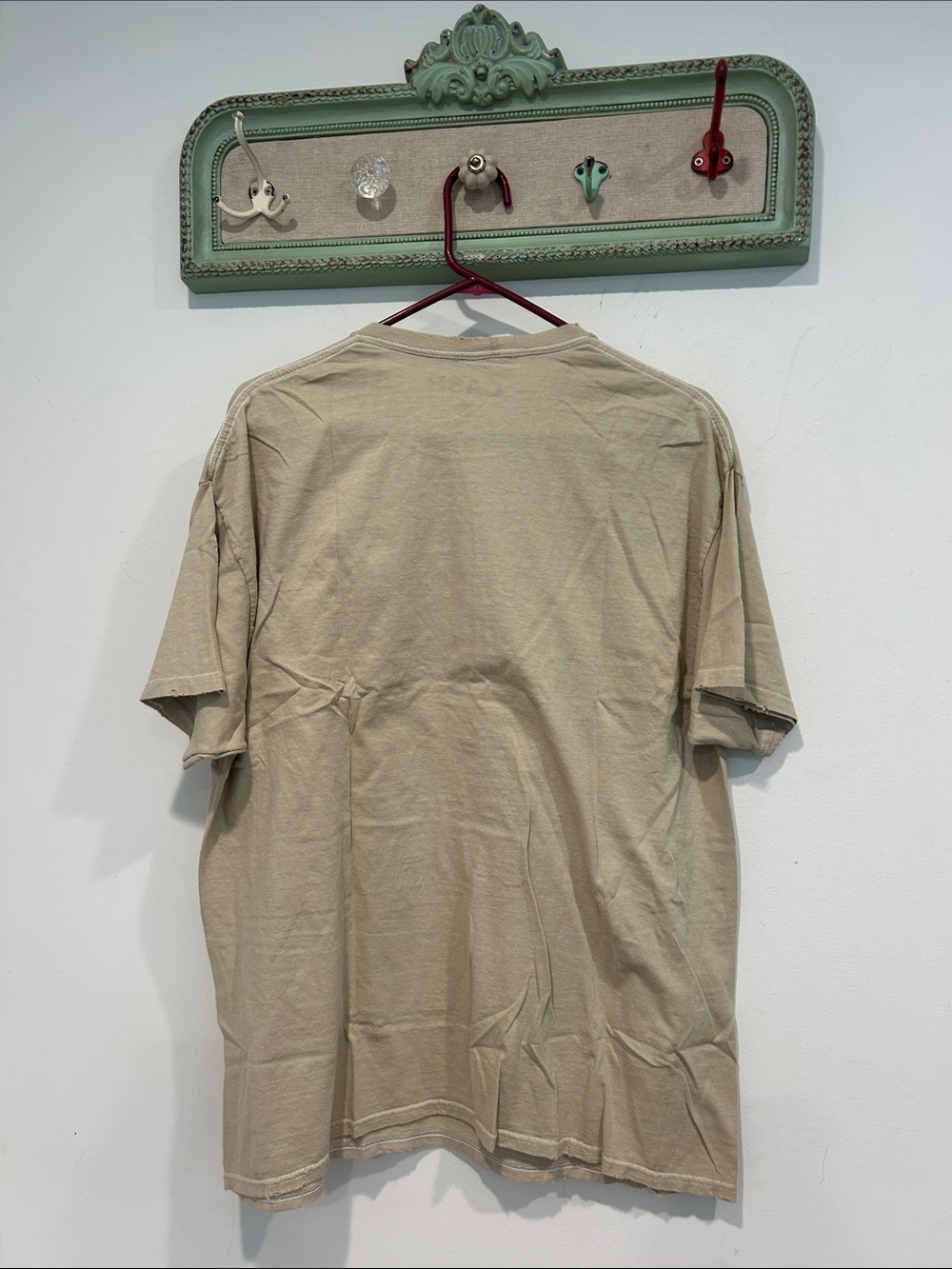 Johnny CASH man in black Beige Short-Sleeve Graphic Tee men’s large / XL new - Picture 6 of 6